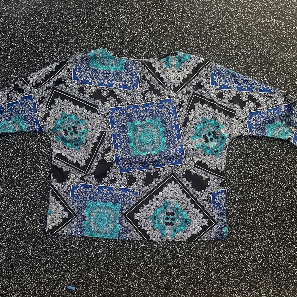Chico's Black and Blue Paisley Top - Picture 5 of 5